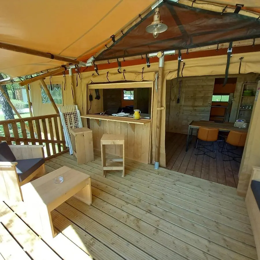 Camping du Moulin de Thoard 3*,